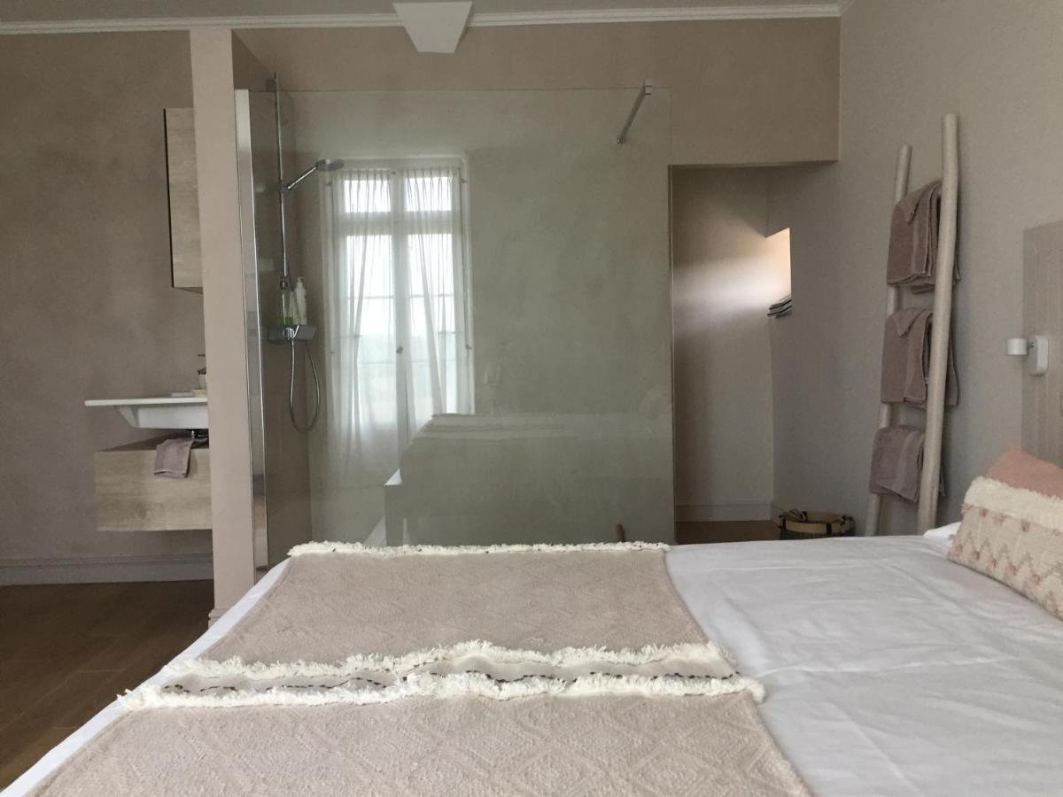 B&B La Mirande De Saint-Clar ภายนอก รูปภาพ