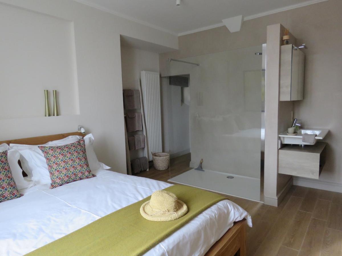 B&B La Mirande De Saint-Clar ภายนอก รูปภาพ