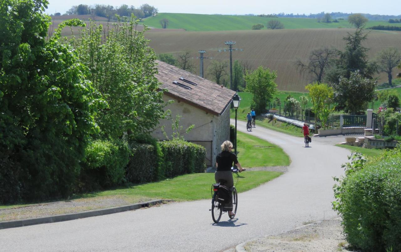 B&B La Mirande De Saint-Clar ภายนอก รูปภาพ