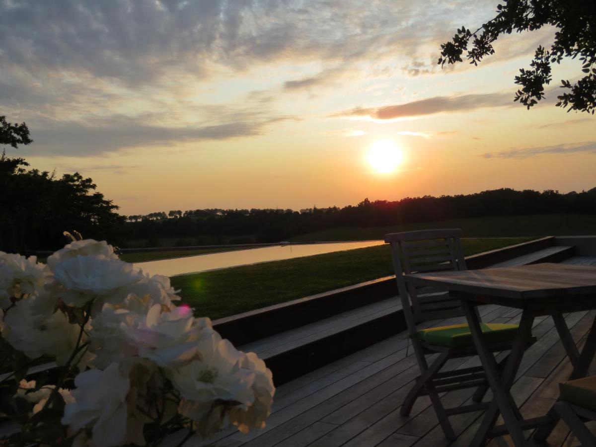 B&B La Mirande De Saint-Clar ภายนอก รูปภาพ