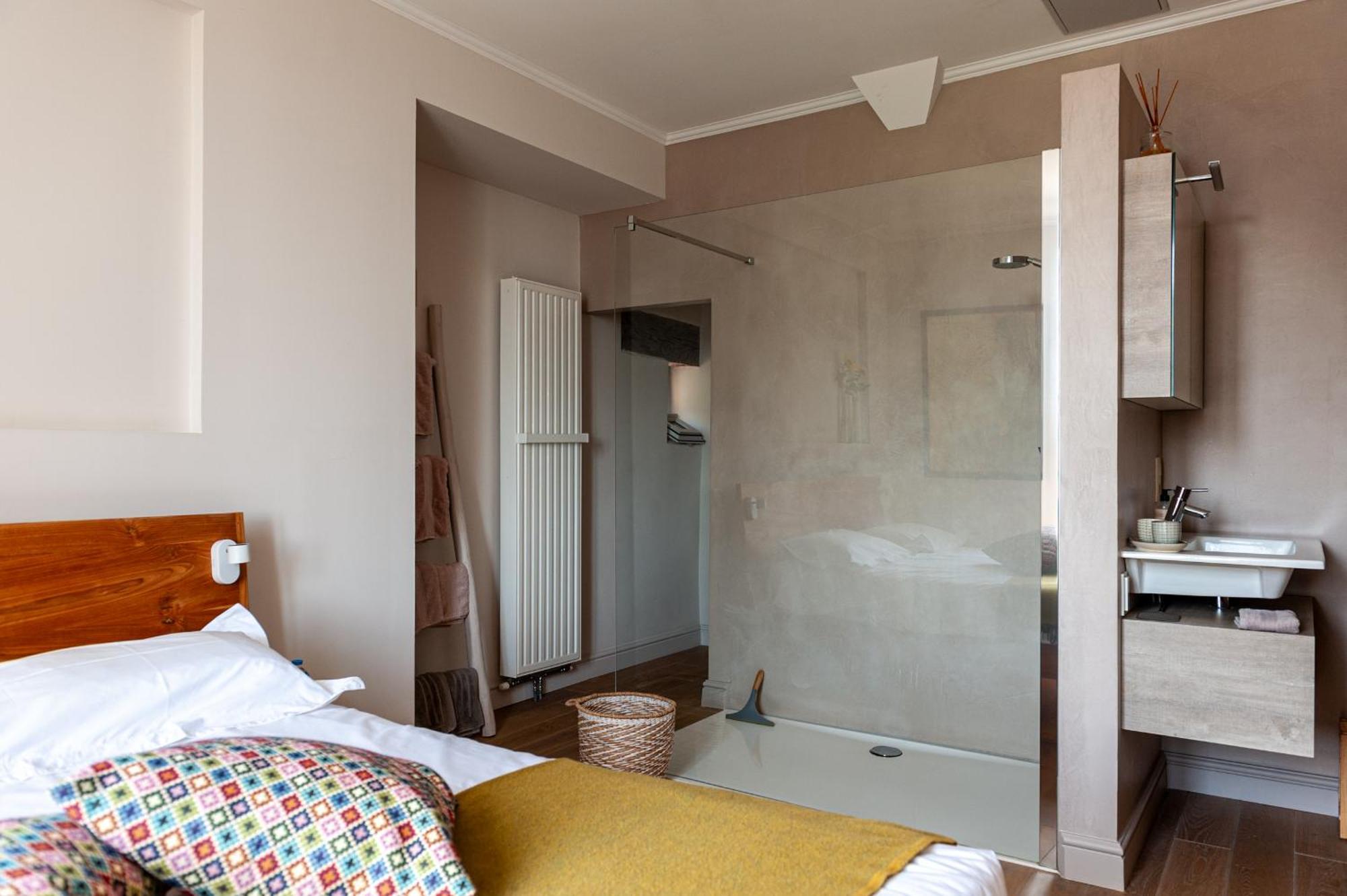 B&B La Mirande De Saint-Clar ภายนอก รูปภาพ