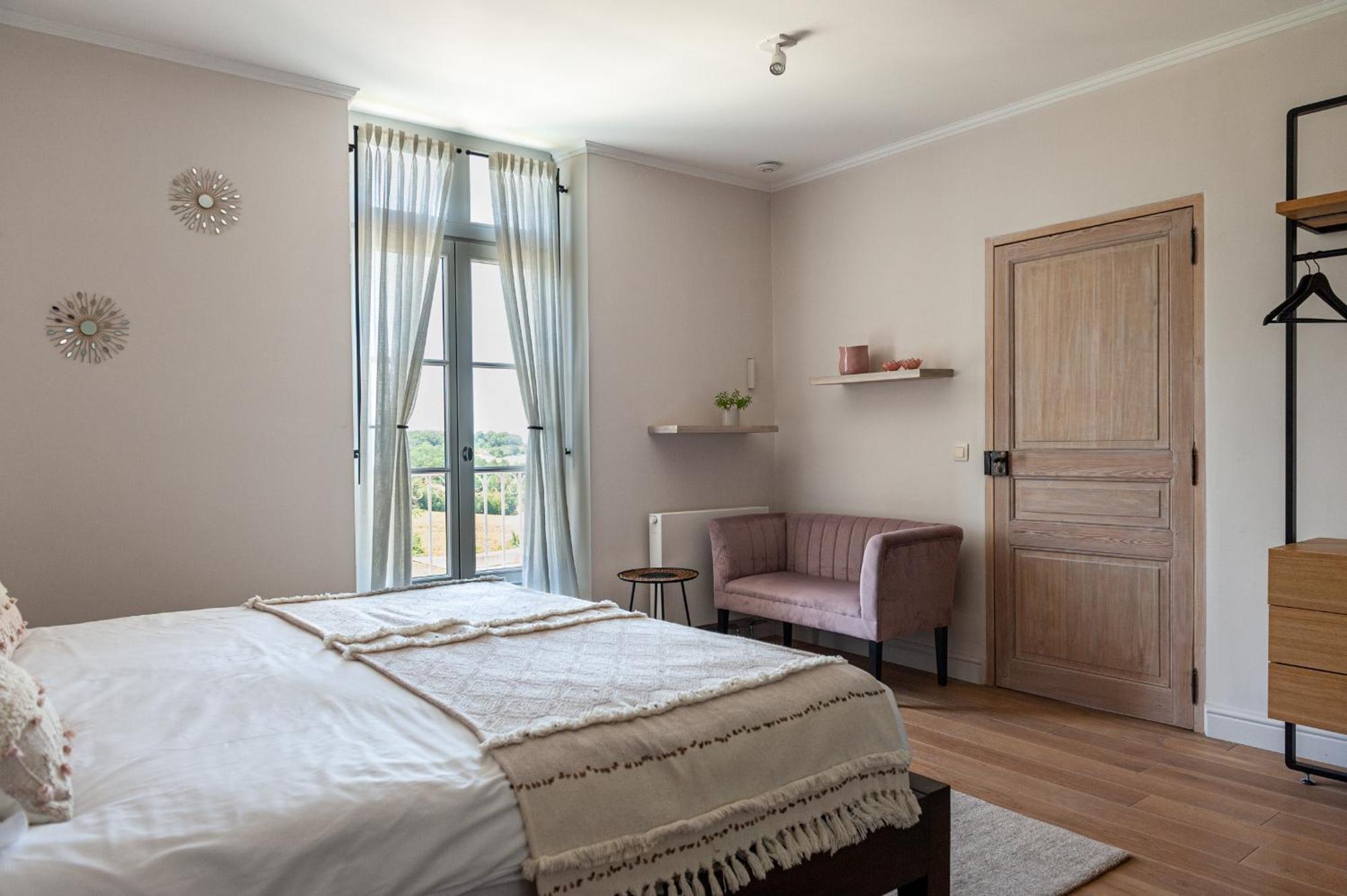 B&B La Mirande De Saint-Clar ภายนอก รูปภาพ