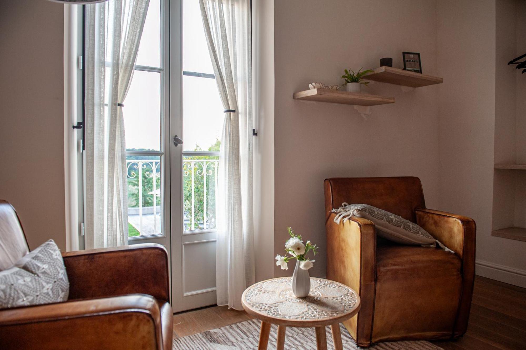 B&B La Mirande De Saint-Clar ภายนอก รูปภาพ