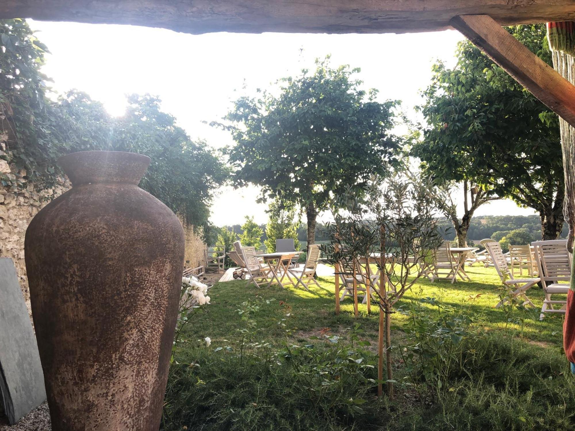 B&B La Mirande De Saint-Clar ภายนอก รูปภาพ